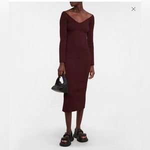 KHAITE Pia off-shoulder ribbed-knit midi dress